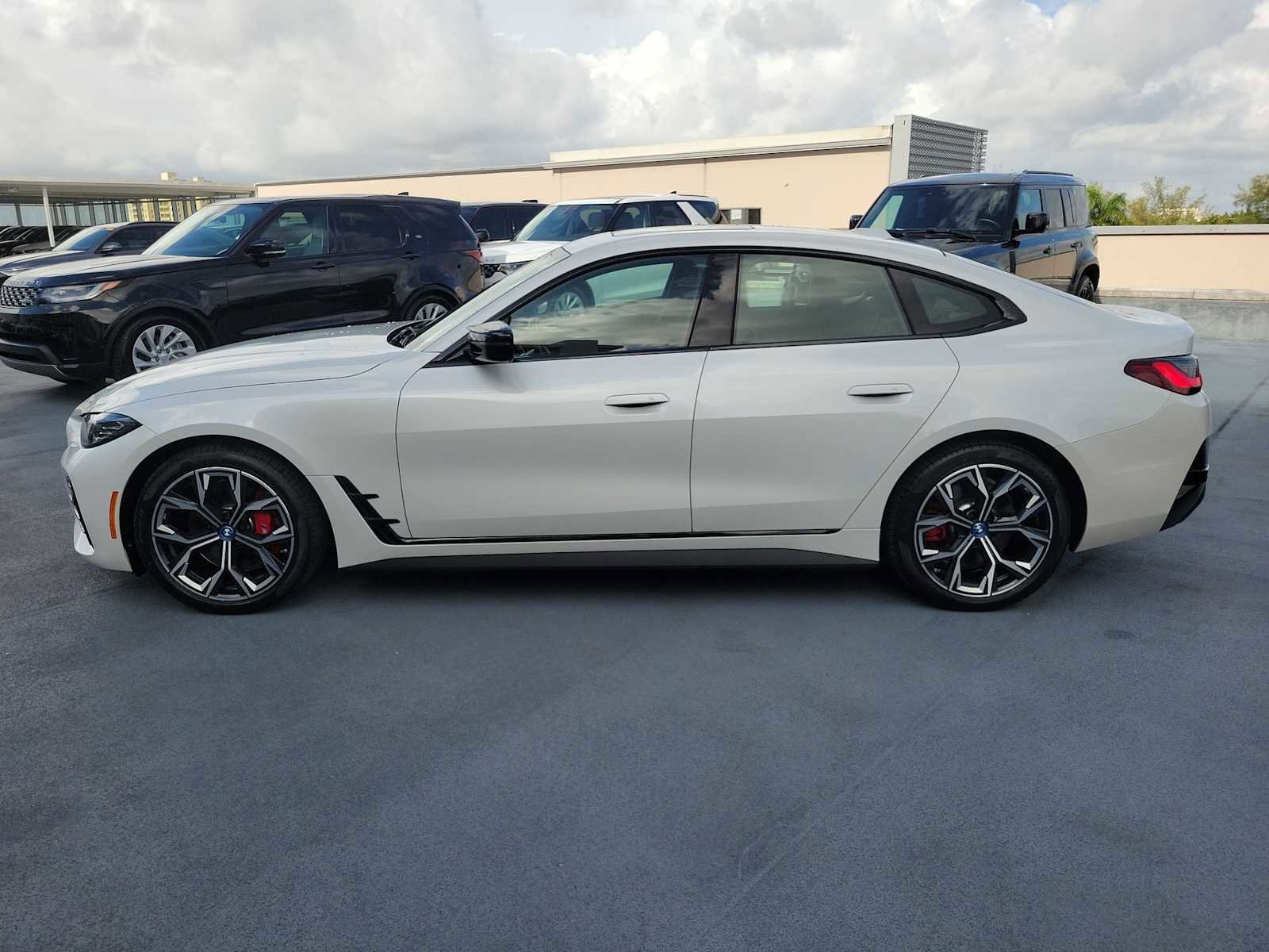 Used 2023 BMW i4 M50 w/ Premium Package AWD/4WD image 3