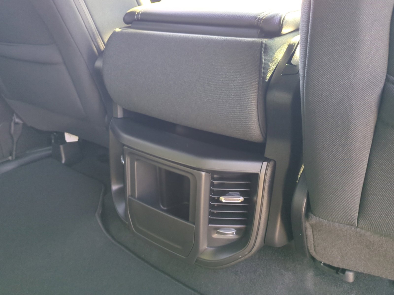 New 2026 RAM 1500 Express image 31