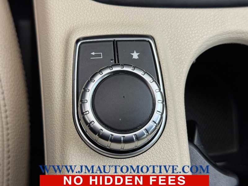 Used 2015 Mercedes-Benz CLA 250 image 34