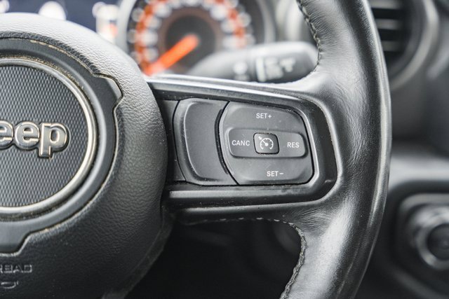 Used 2022 Jeep Gladiator Willys image 37