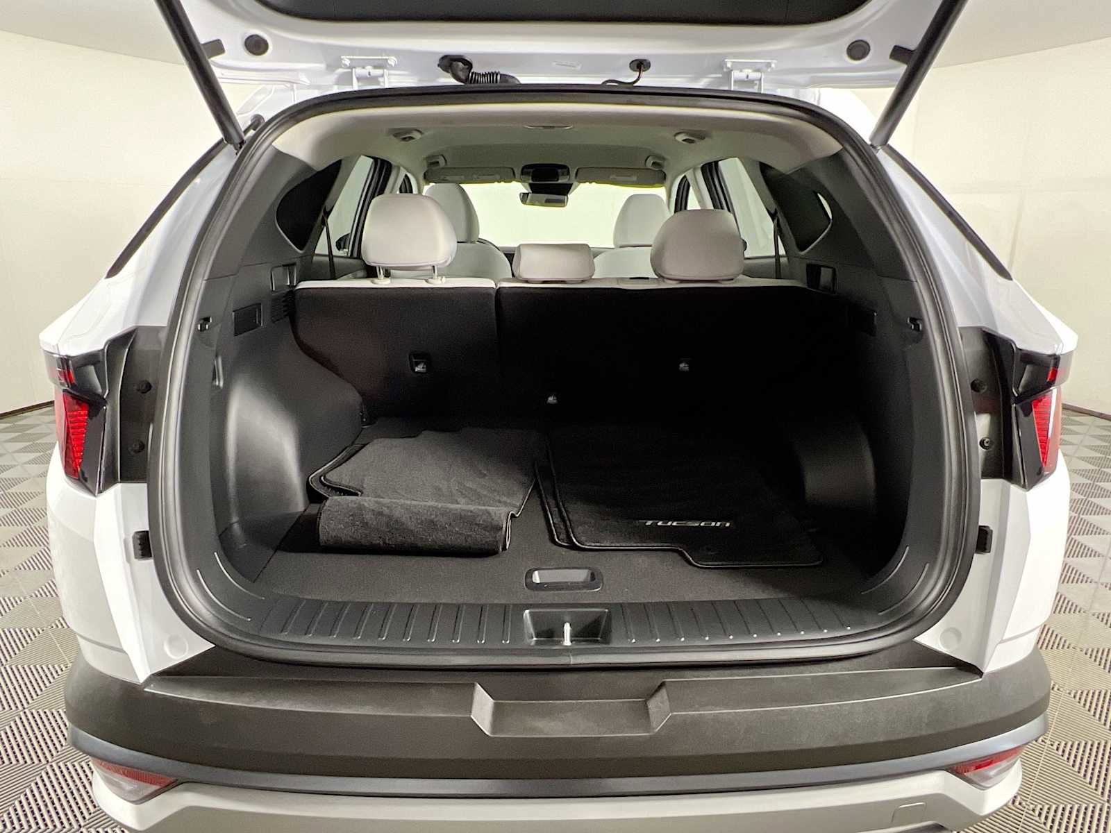 Certified 2025 Hyundai Tucson SEL image 26