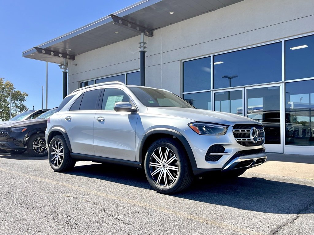 Used 2025 Mercedes-Benz GLE 450e 4MATIC image 1