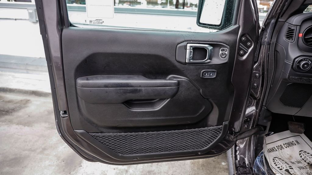 New 2025 Jeep Wrangler Unlimited Rubicon image 25