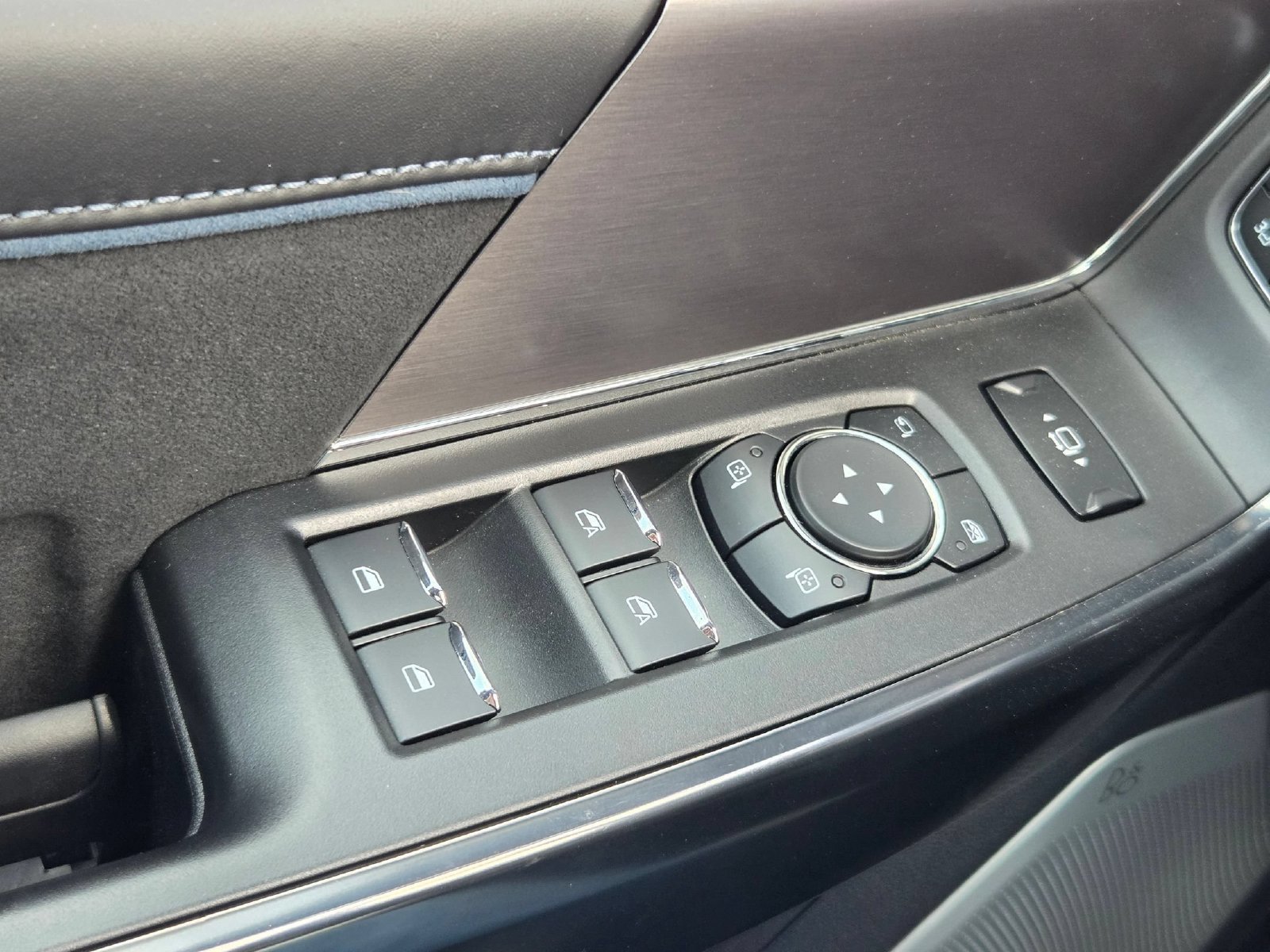 New 2026 Ford F250 Platinum AWD/4WD image 13