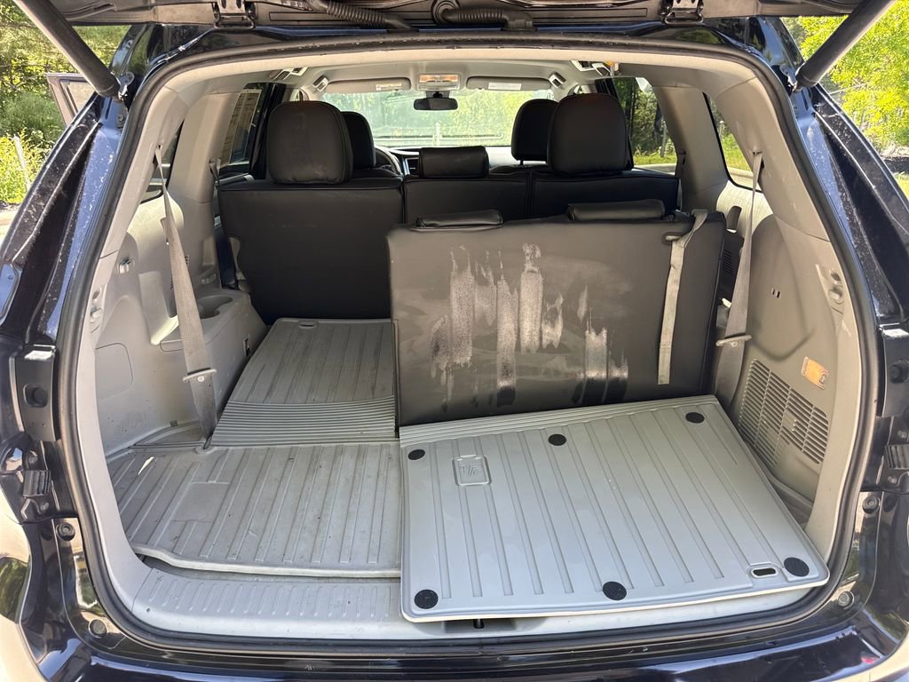 Used 2018 Toyota Highlander Plus AWD/4WD image 32