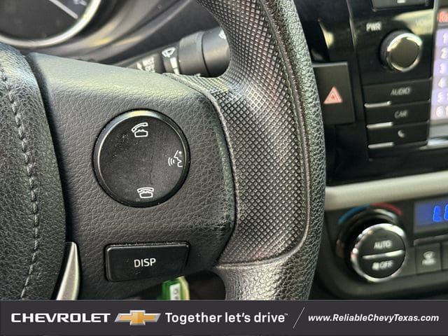 Used 2014 Toyota Corolla LE FWD image 15