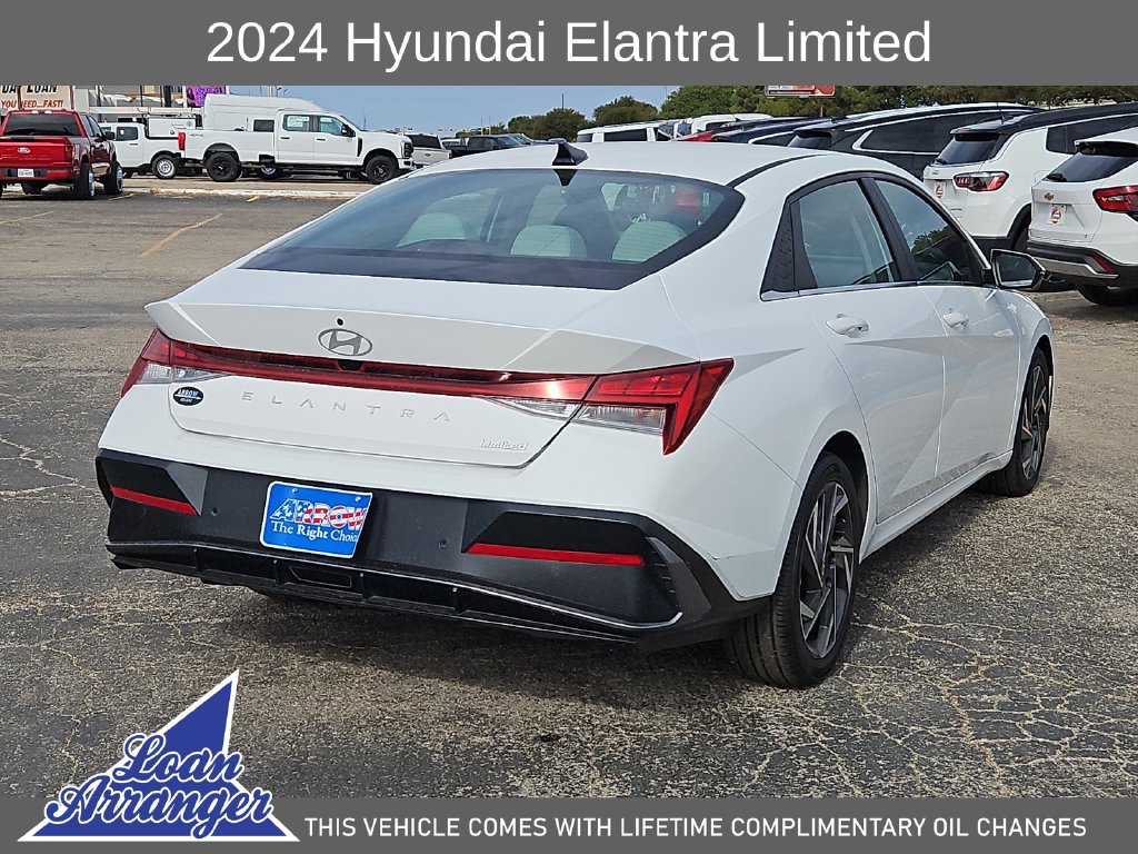 Used 2024 Hyundai Elantra Limited FWD image 12