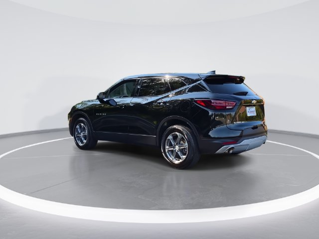 Used 2025 Chevrolet Blazer LT AWD/4WD image 6