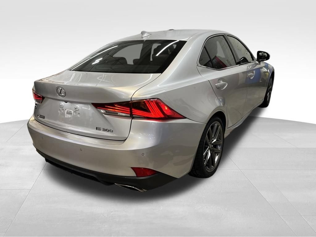 Used 2019 Lexus IS 300 F Sport w/ F Sport Package RWD image 5