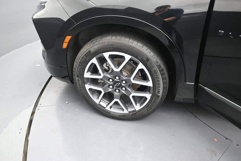 Used 2023 Chevrolet Blazer RS w/ Enhanced Convenience Package FWD image 15