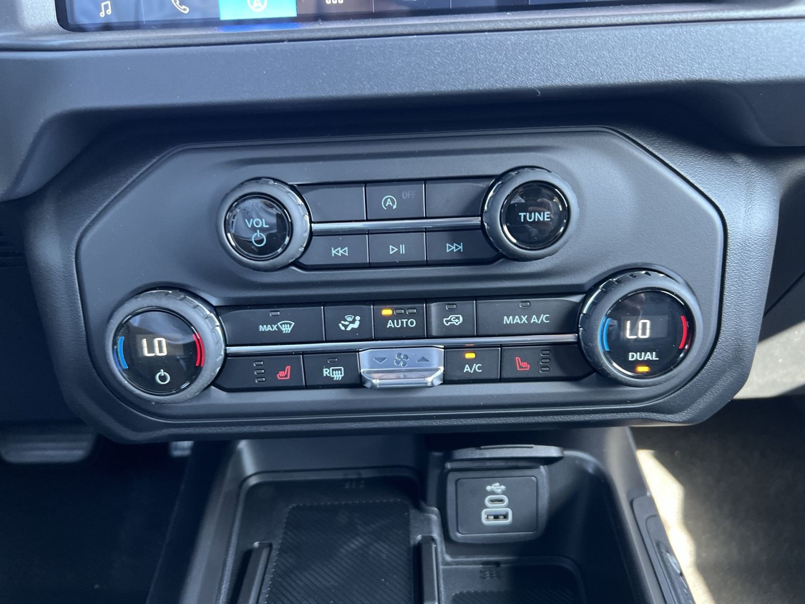 New 2026 Ford Bronco Big Bend AWD/4WD image 29