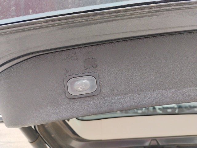 Used 2019 Ford Escape SEL image 10