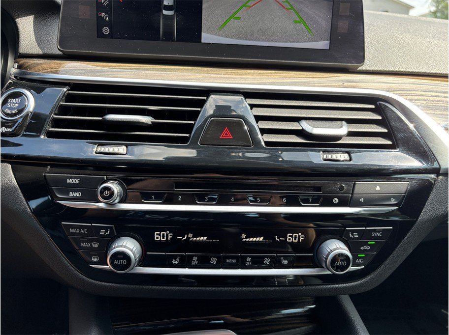 Used 2018 BMW 540i RWD image 32