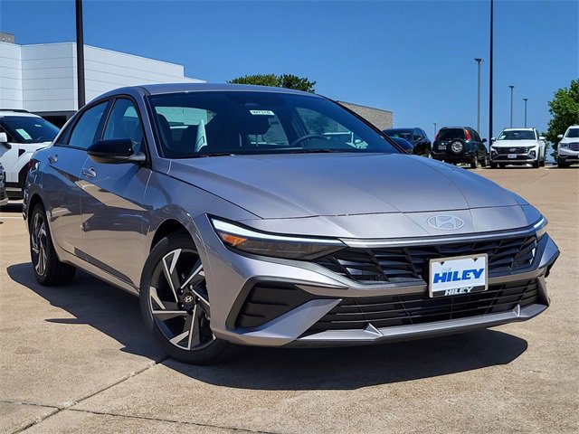 New 2025 Hyundai Elantra Sport
