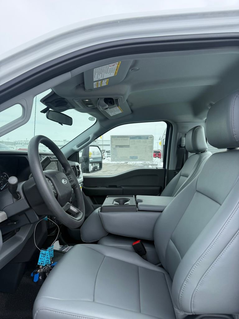 New 2025 Ford F450 XL w/ XL Chrome Package image 11
