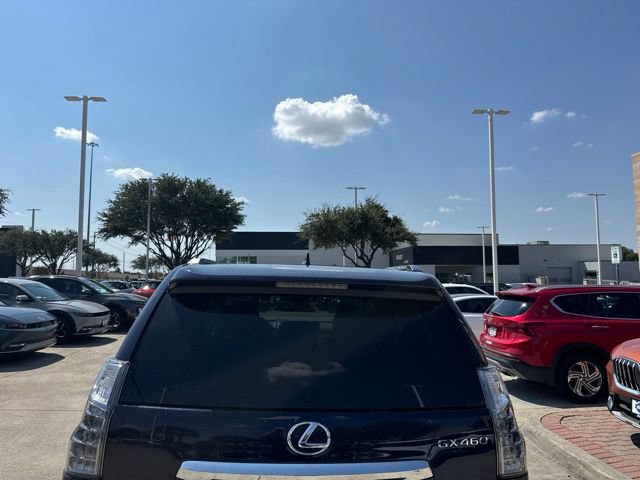 Used 2019 Lexus GX 460 Premium w/ Premium Package AWD/4WD image 7