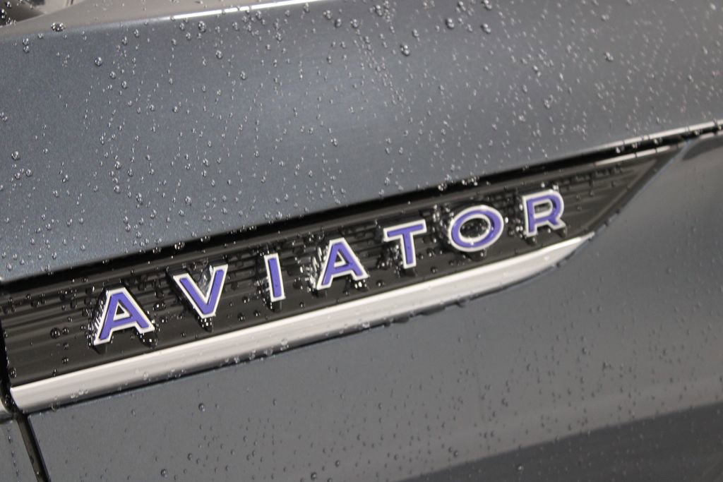Used 2023 Lincoln Aviator Black Label Grand Touring image 13