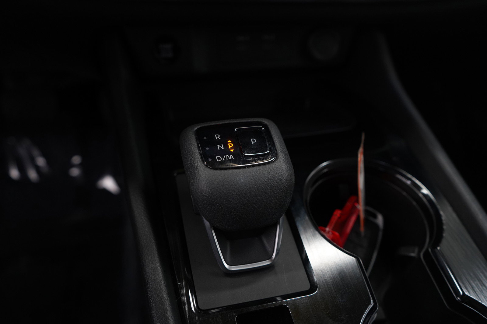 Used 2024 Nissan Rogue SV w/ SV Premium Package image 20