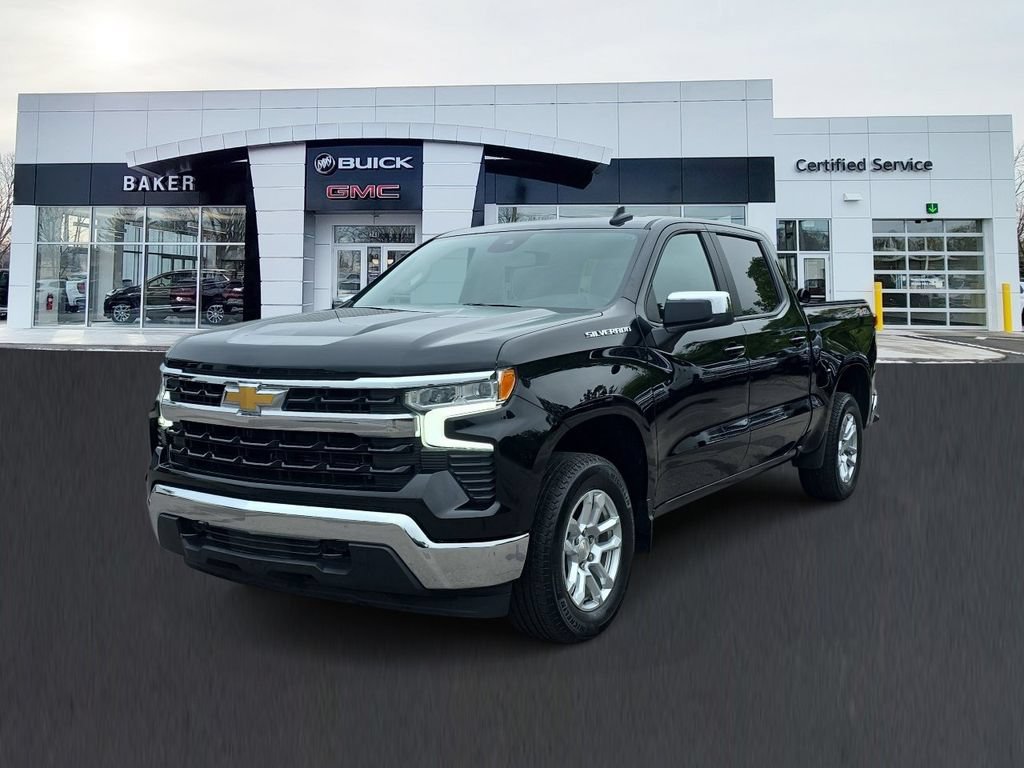 Used 2024 Chevrolet Silverado 1500 LT AWD/4WD image 1