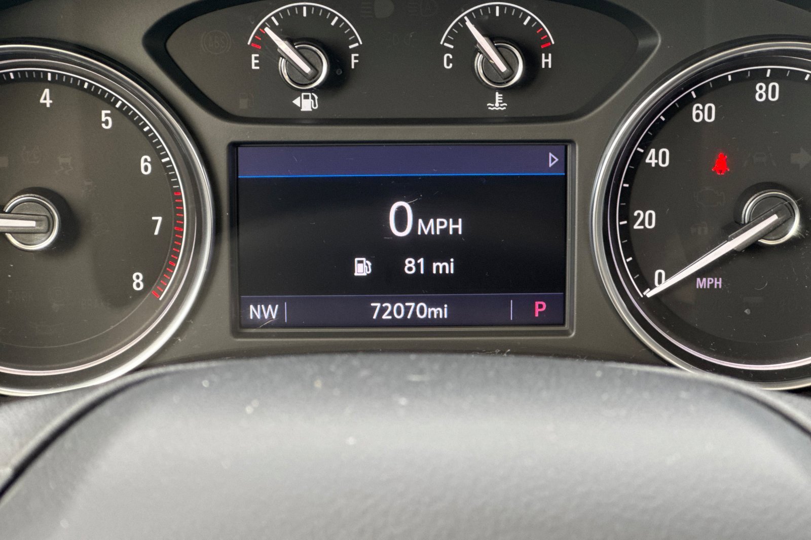 Used 2020 Buick Enclave Essence image 23