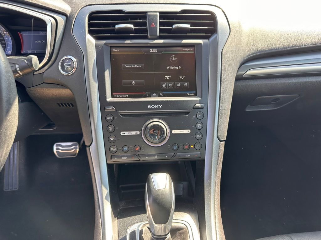 Used 2016 Ford Fusion Titanium image 26
