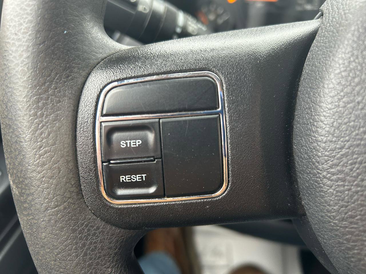 Used 2014 Jeep Compass Sport w/ Power Value Group image 18