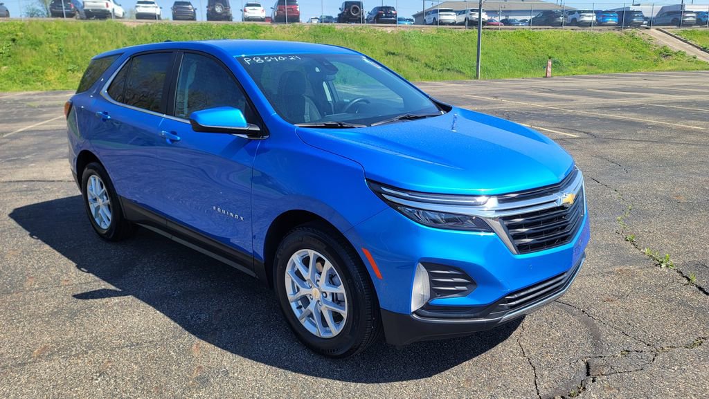 Used 2024 Chevrolet Equinox LT w/ LPO, Floor Liner Package FWD image 16
