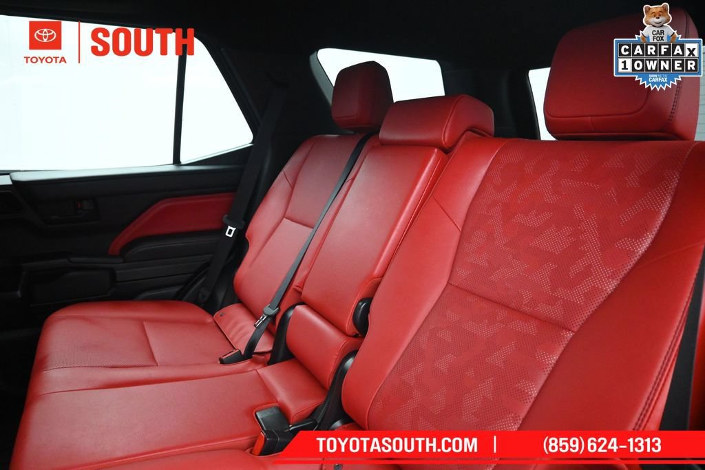 Used 2025 Toyota 4Runner TRD Pro AWD/4WD image 32