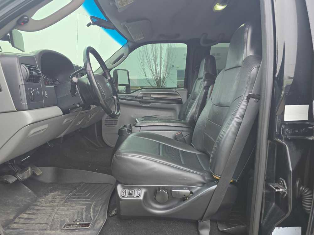Used 2005 Ford F250 XL AWD/4WD image 10