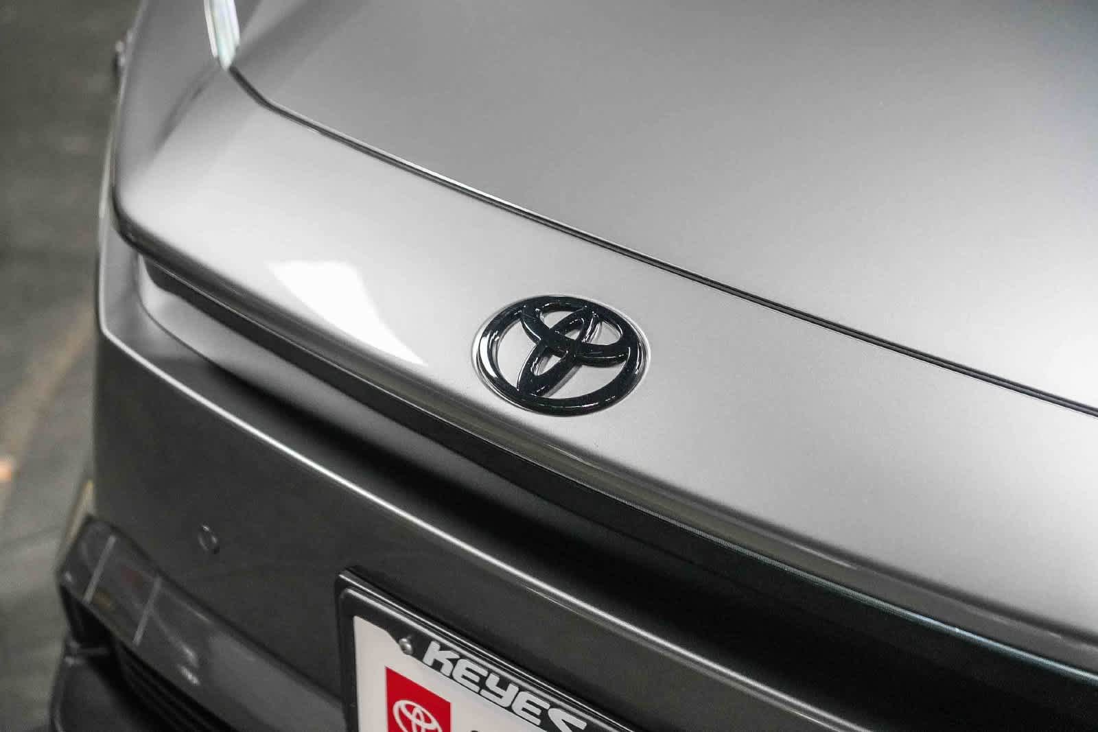 Certified 2026 Toyota bZ FWD image 4