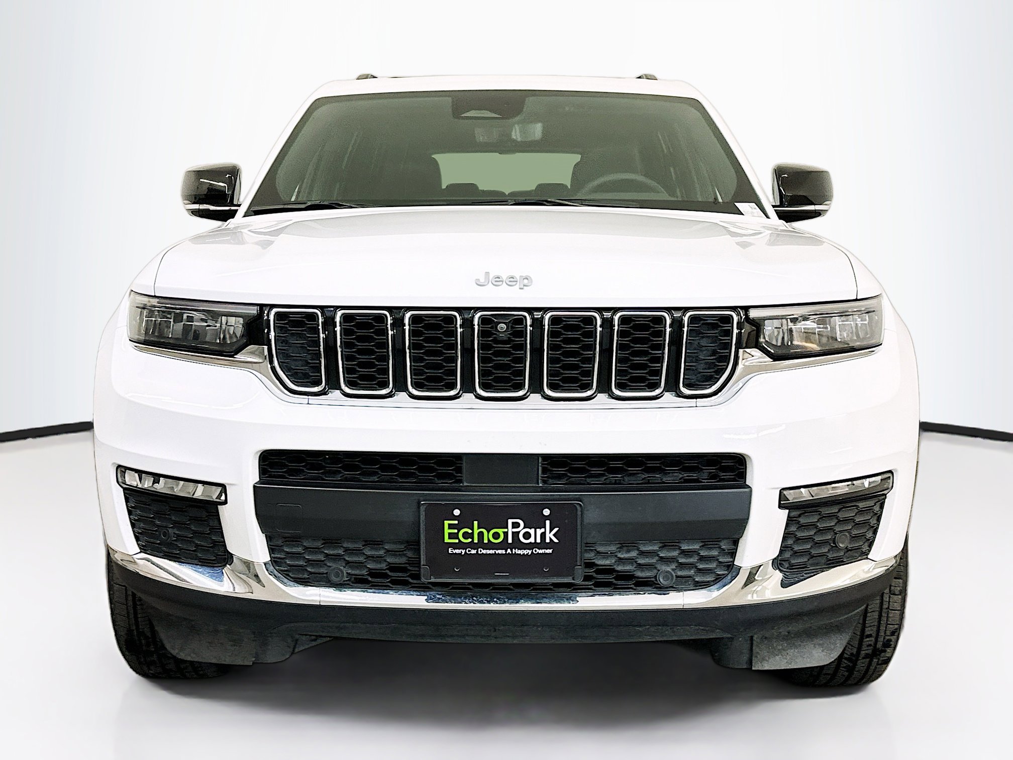 Used 2024 Jeep Grand Cherokee L Limited w/ Luxury Tech Group II image 2