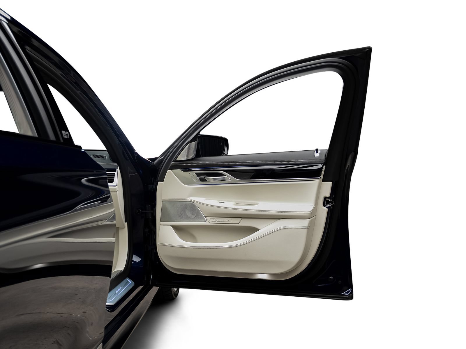 Used 2022 BMW ALPINA B7 xDrive AWD/4WD image 57
