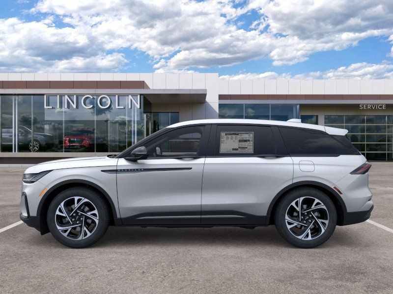 New 2026 Lincoln Nautilus Premier w/ Jet Appearance Package AWD/4WD image 3
