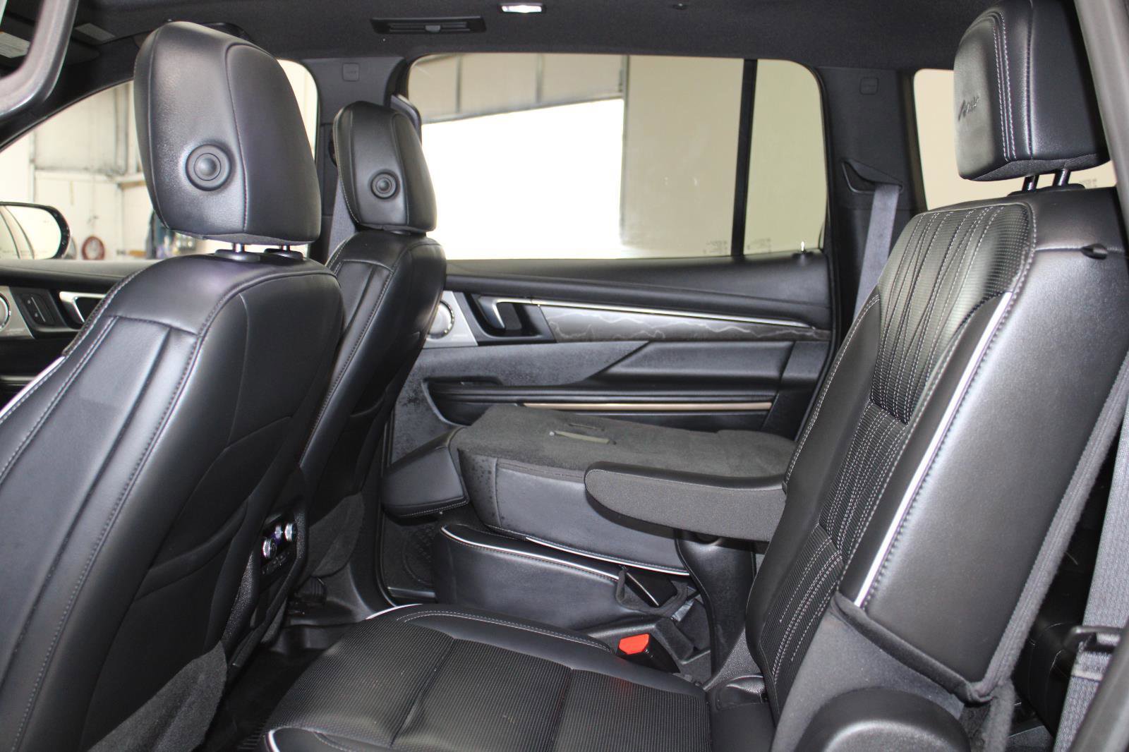 Used 2025 Buick Enclave Avenir w/ Super Cruise Package image 24