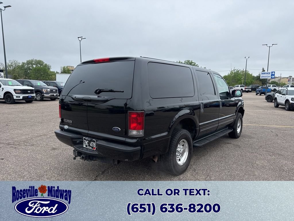Used 2004 Ford Excursion XLT AWD/4WD image 8