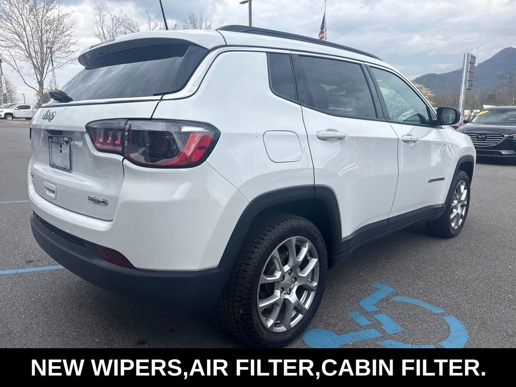 Used 2022 Jeep Compass Latitude image 5