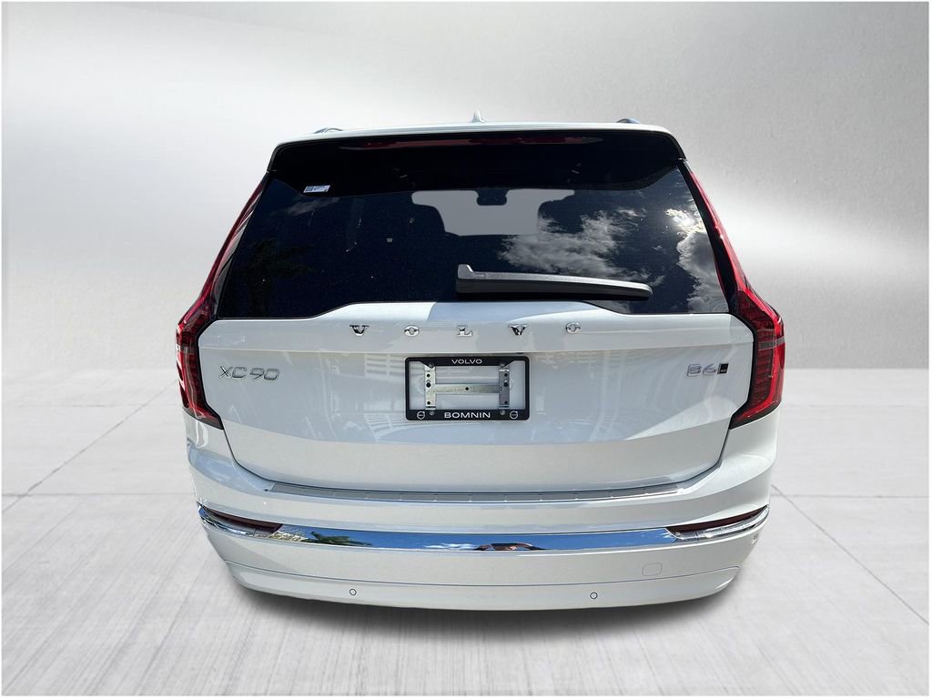 New 2026 Volvo XC90 B6 Plus w/ Protection Package Premier image 5