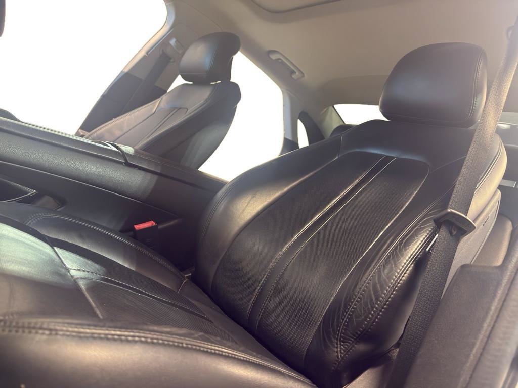 Used 2015 Lincoln MKZ w/ Equipment Group 102A Reserve FWD image 16