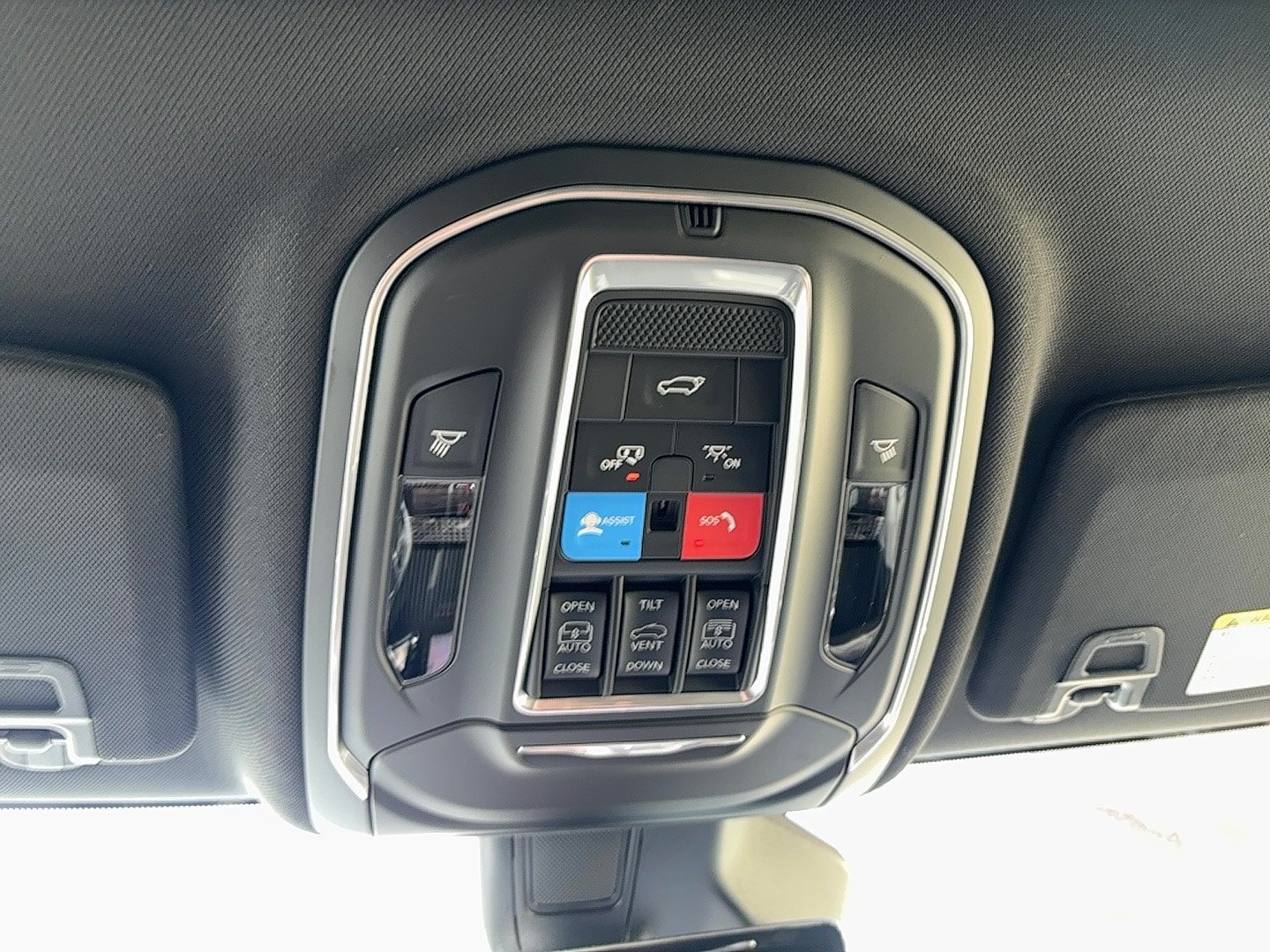 New 2026 Jeep Grand Cherokee L Limited AWD/4WD image 39