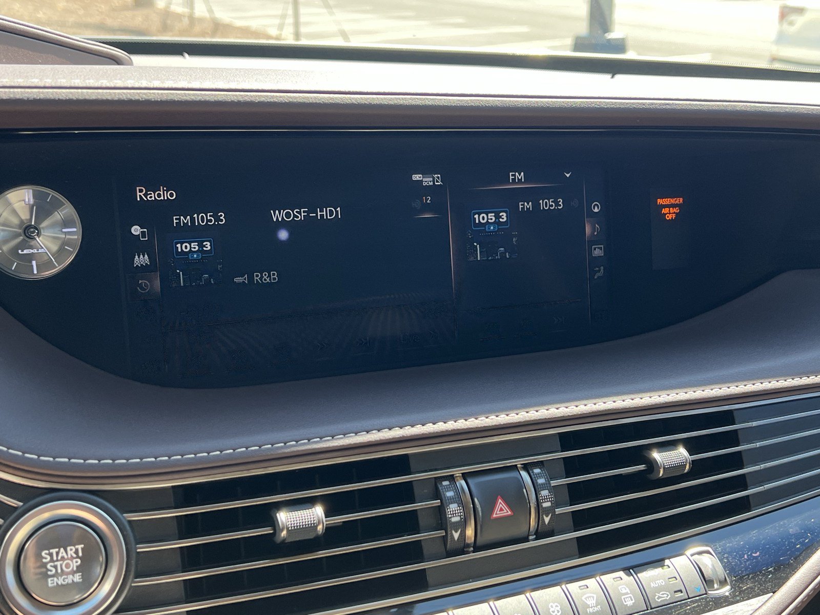 Used 2018 Lexus LS 500 w/ Accessory Package (Z2) RWD image 23