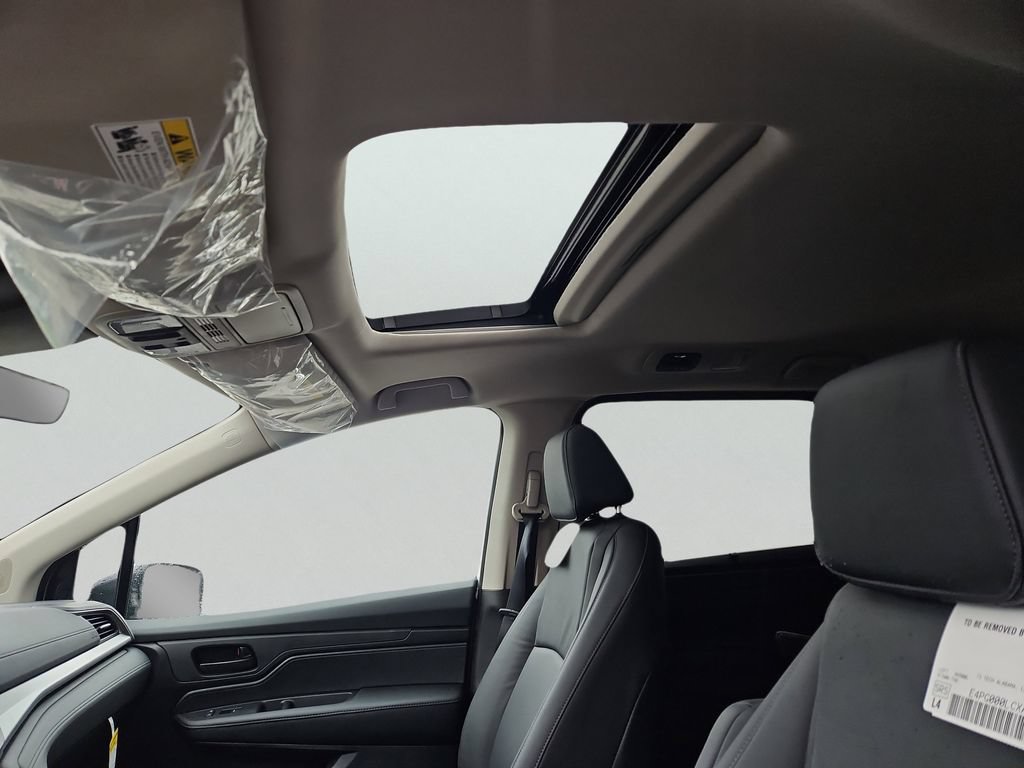New 2026 Honda Odyssey EX-L image 7