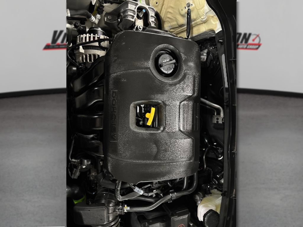 Used 2025 Kia Soul EX image 13