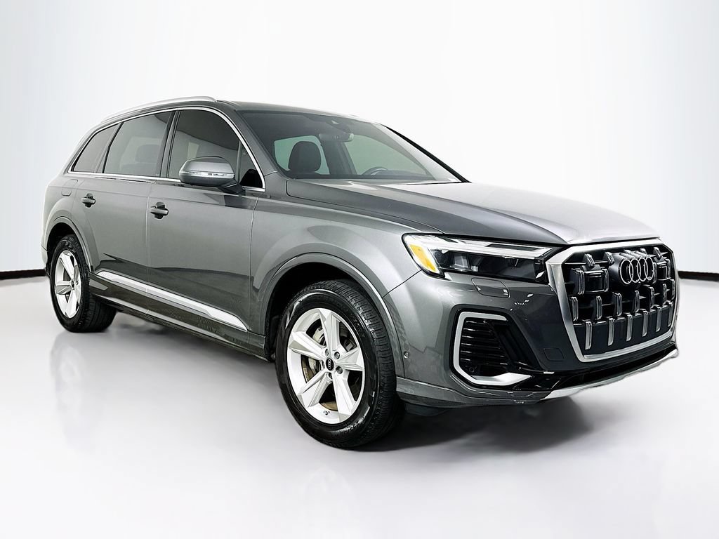 Used 2025 Audi Q7 2.0T Premium w/ Convenience Package AWD/4WD image 2