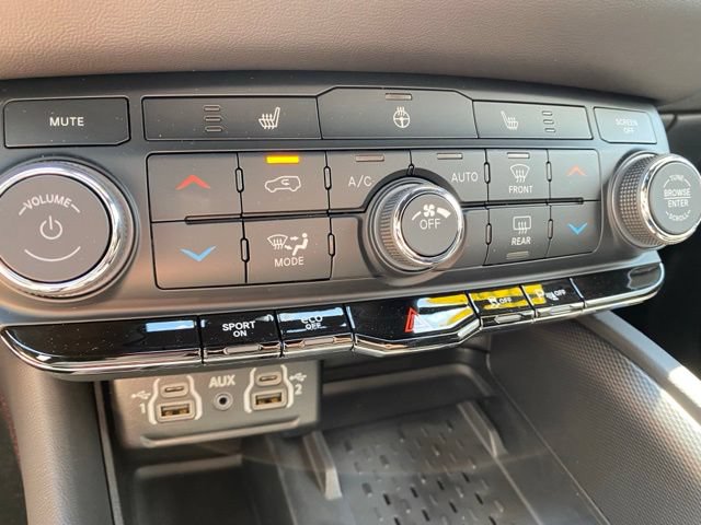 New 2026 Dodge Durango GT w/ Blacktop Package AWD/4WD image 19