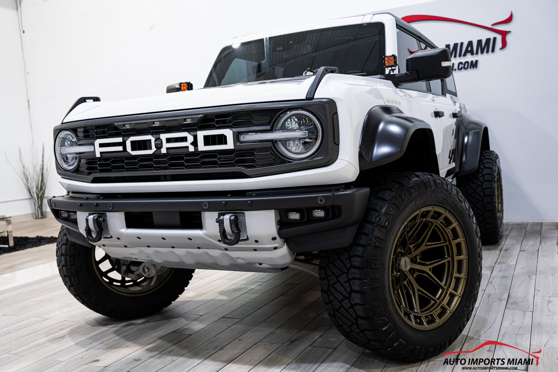Used 2023 Ford Bronco Raptor AWD/4WD image 2