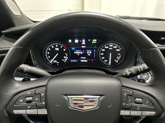 Used 2024 Cadillac XT6 Premium Luxury w/ Technology Package AWD/4WD image 10