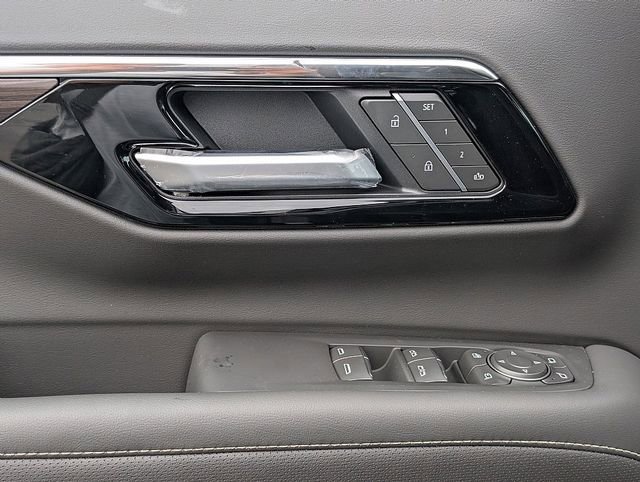 New 2026 Chevrolet Tahoe Premier RWD image 19