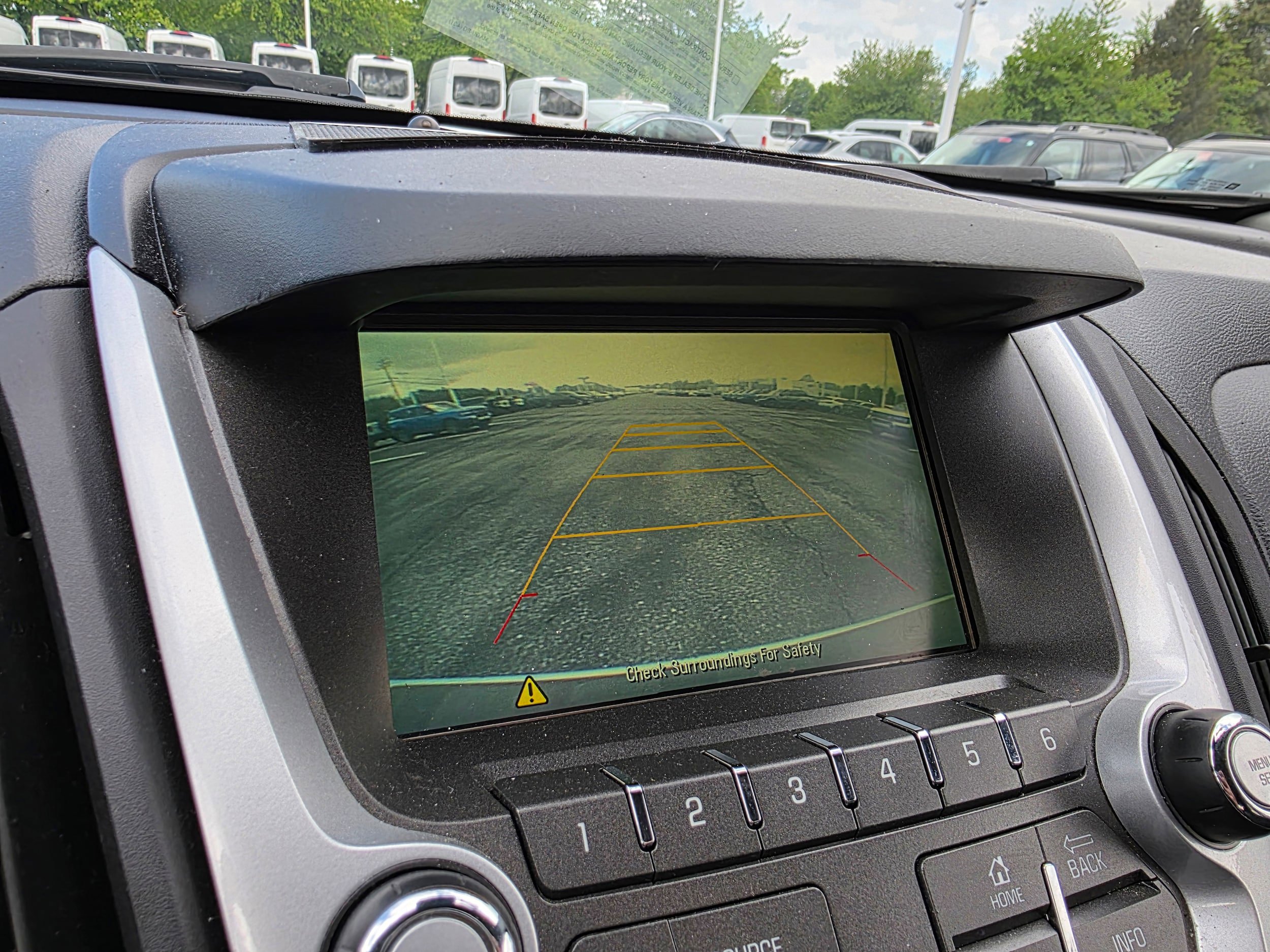 Used 2015 Chevrolet Equinox LT w/ Driver Convenience Package AWD/4WD image 18