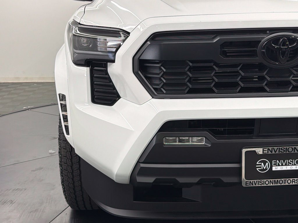 New 2026 Toyota Tacoma TRD Sport AWD/4WD image 8
