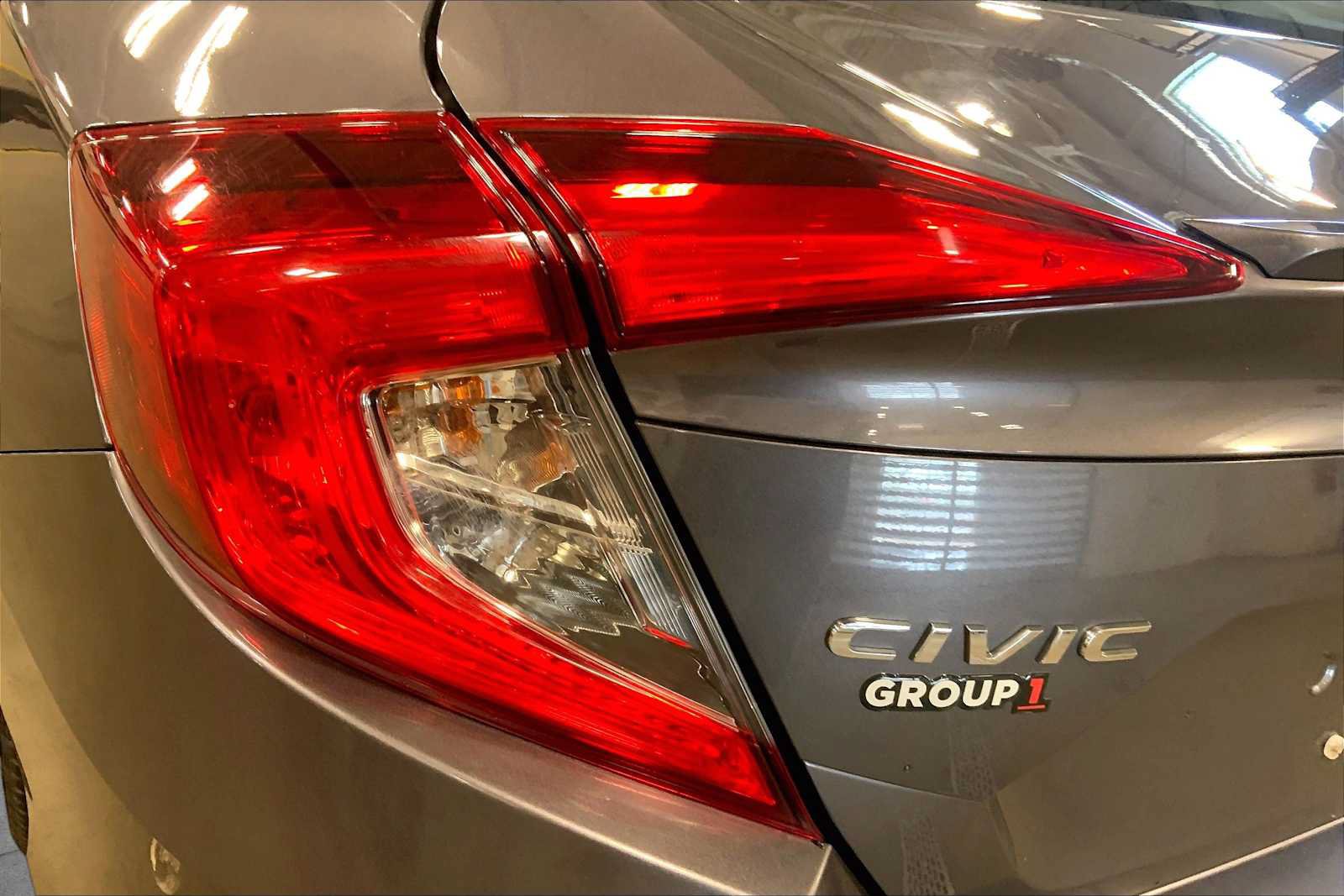 Used 2018 Honda Civic EX-T image 27